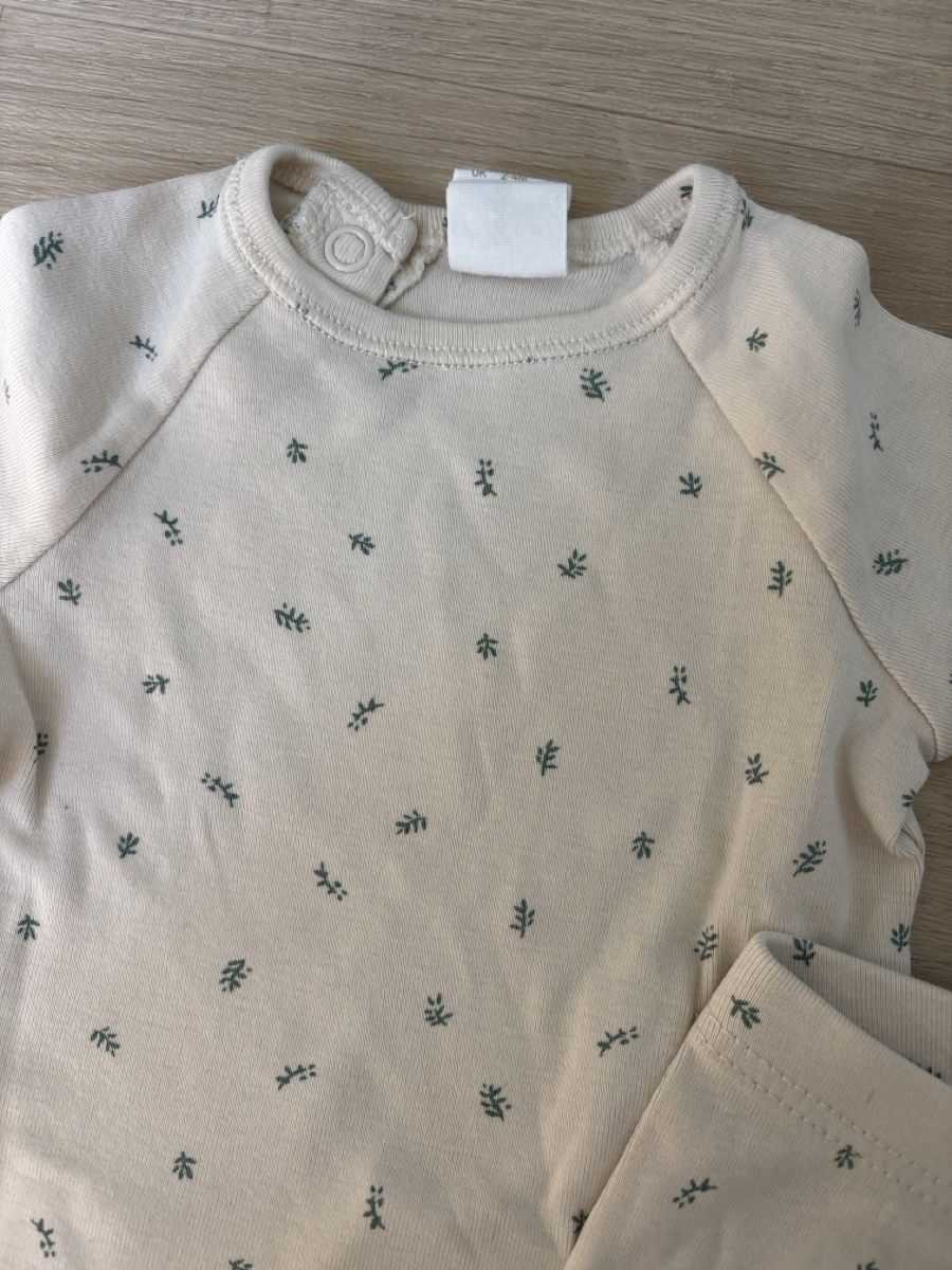 H&M Lotti & Set di vestiti: H&M Baby set gr 62  – Usato da Benken ZH venduto da m1310 1