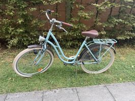 Damenrad hellblau mit Gepäckträger ab 1CHf