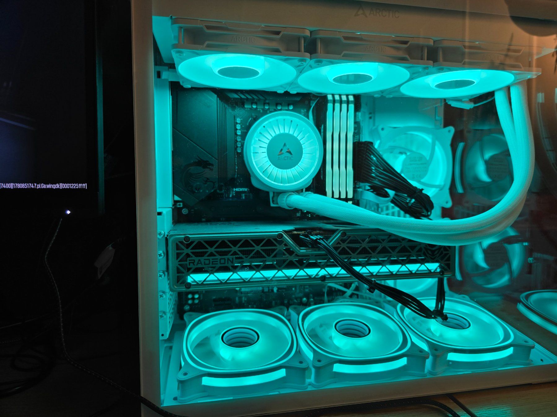 Amd PC: Gaming PC ohne GPU – Nuovo (secondo la descrizione) da Wasen im Emmental venduto da lau_ydx5 1