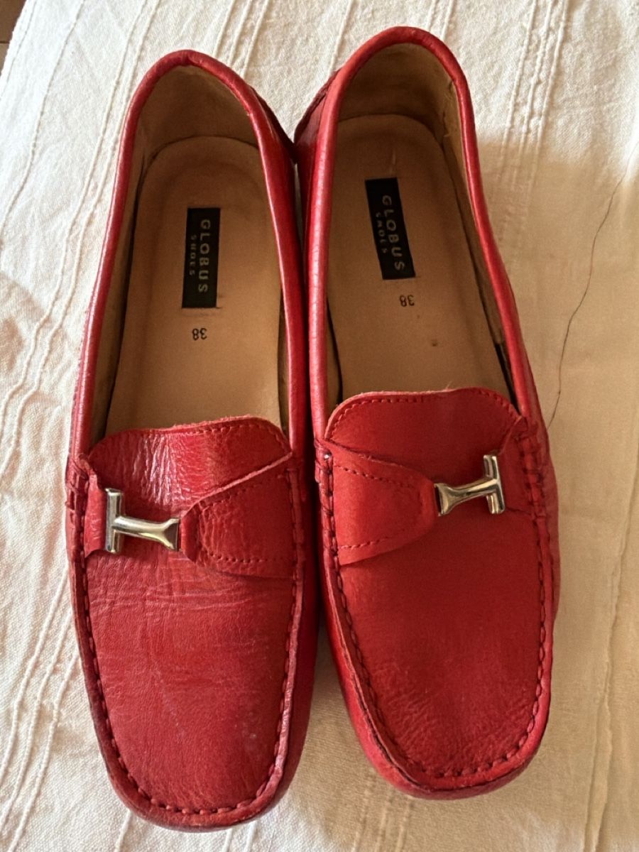 Globus Scarpe da donna: Globus: Autoschuhe rotes Leder Gr. 38 – Usato da Dübendorf venduto da Quercia27 2