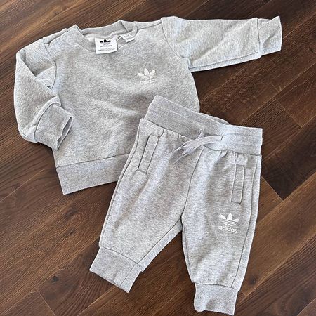 NEU Adidas Trainer Baby, Gr. 62 (0-3 Monate)