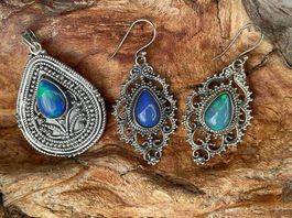 Opal Silber Ohrringe und Anhänger Set( Neu nicht getragen )