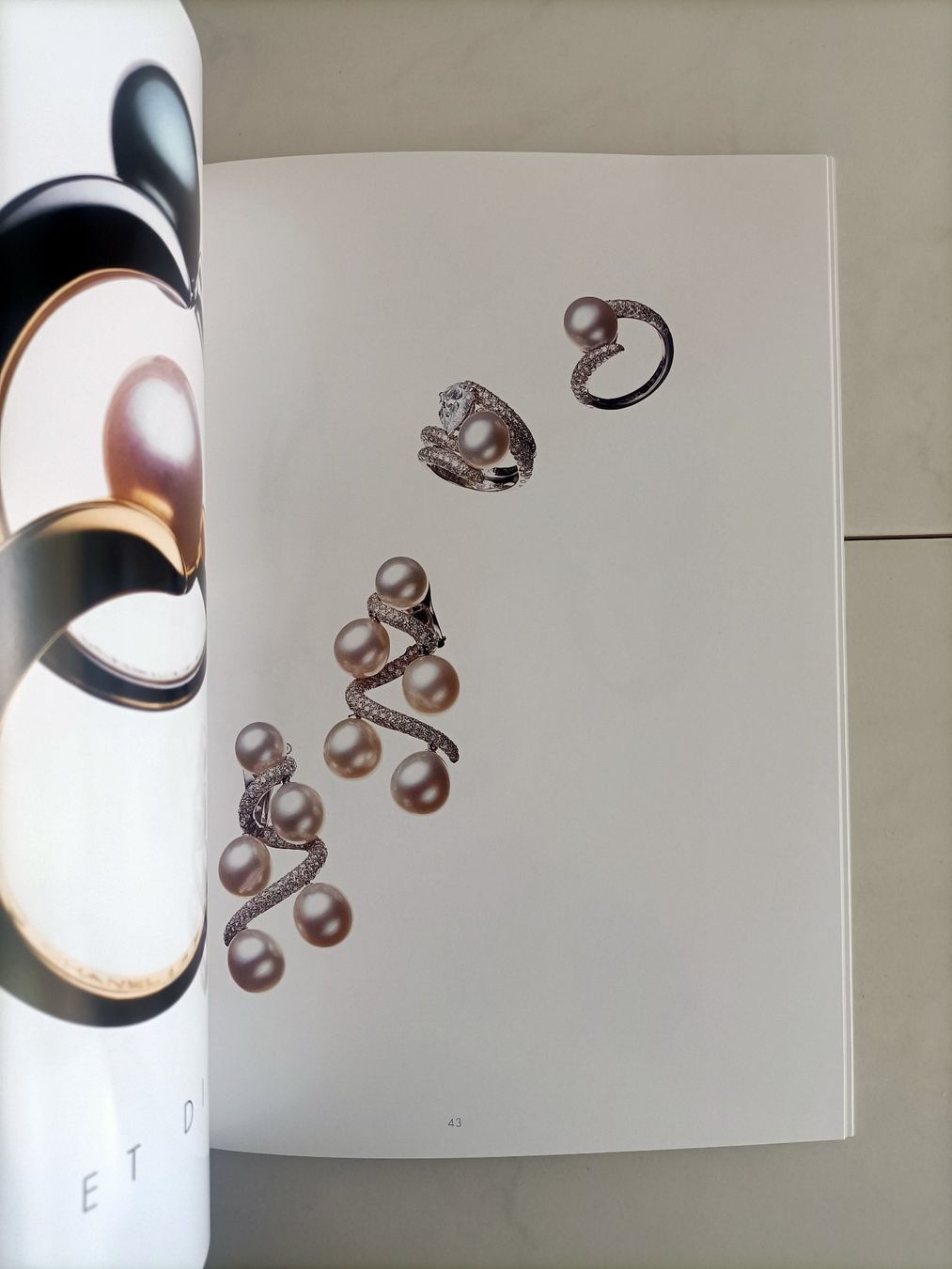 Bücher: Catalogue Brochure joaillerie Chanel (FR) – Gebraucht aus crans montana von AB3963 9