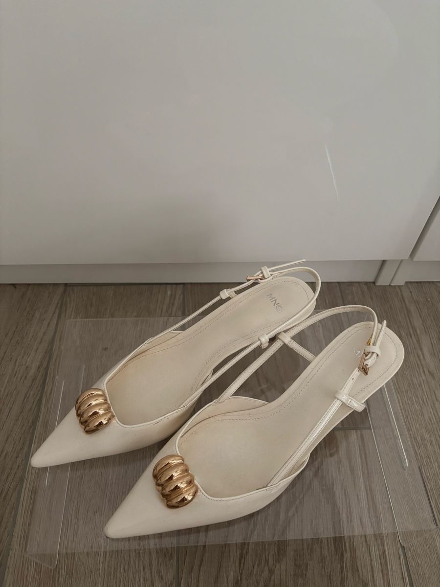 Chaussures femmes: Slingpumps weiss von Mango – D'occasion à Biel/Bienne par adna.sc 1