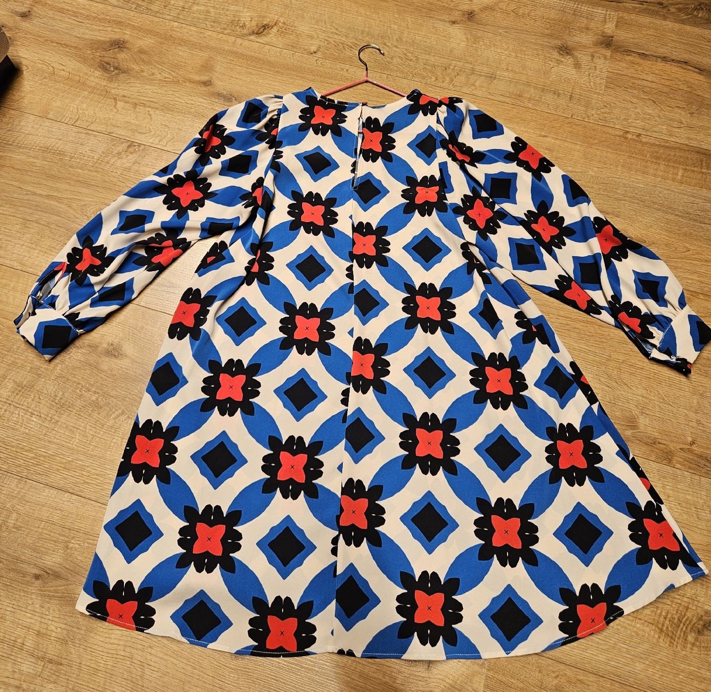 Vestiti: Damen Kleid in Gr.S – Nuovo (secondo la descrizione) da Rhäzüns venduto da inf_rcj7 1