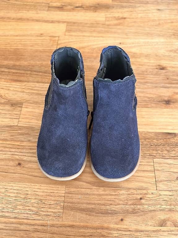 Schuhe für Jungen: Schuhe Gr.22 (NEU) – Gebraucht aus Zürich von esp_v7ml