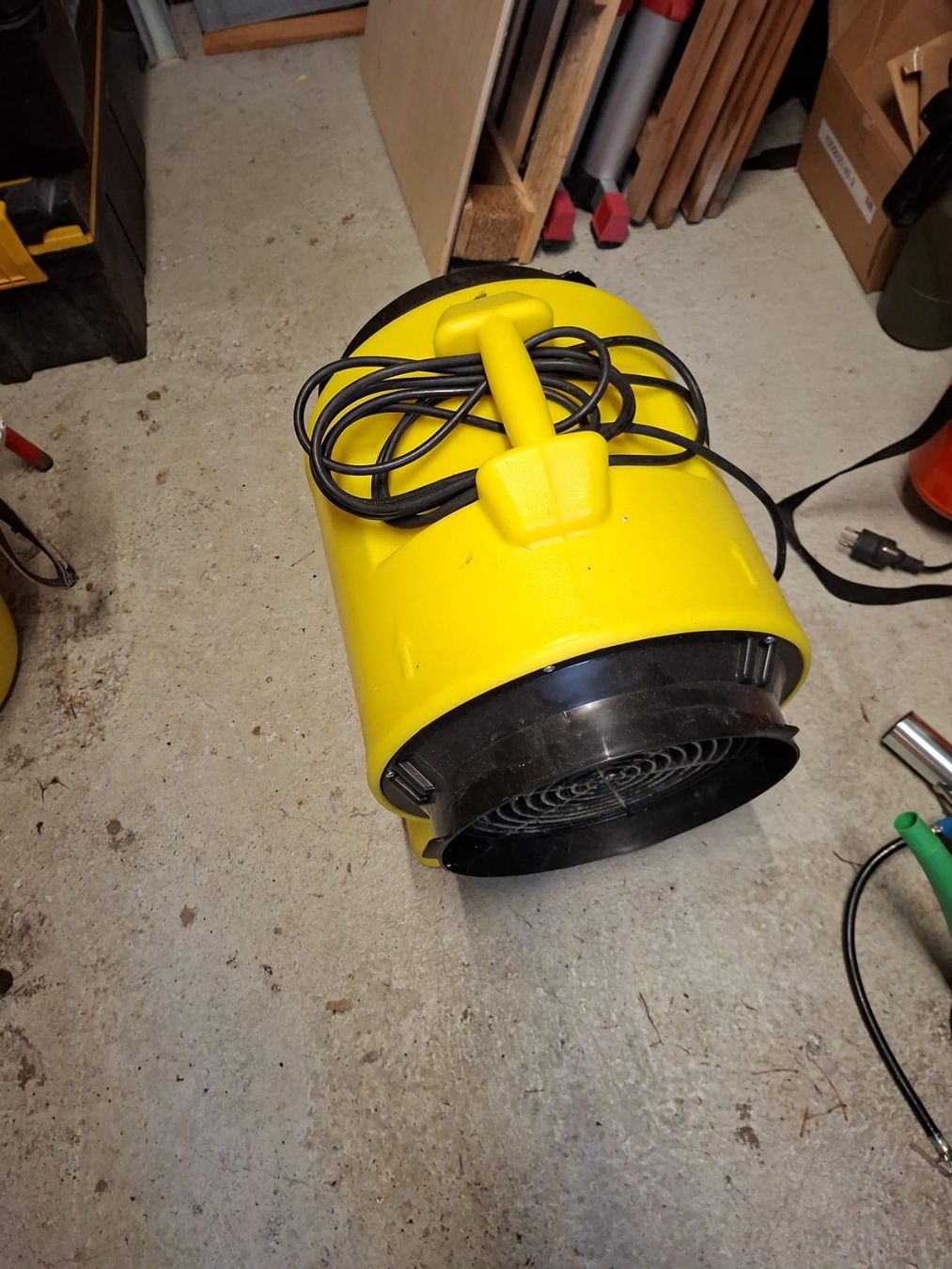 Ventilateurs: Allgemein Luftventilator – D'occasion à Trimmis par fro_q6c8 1