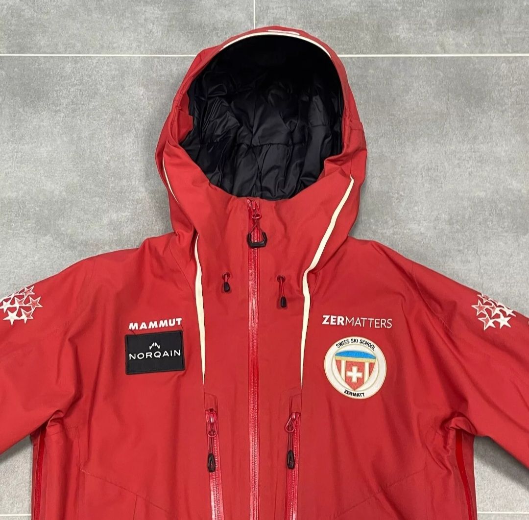 Mammut Giacche: Mammut Goretex Zermatters Skilehrer Jacket/Veste Ski size S – Usato da Payerne venduto da UpPower 2