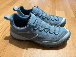 Mammut Ducan Low Goretex Wanderschuhe Gr. 41 1/3 NP: 180.-