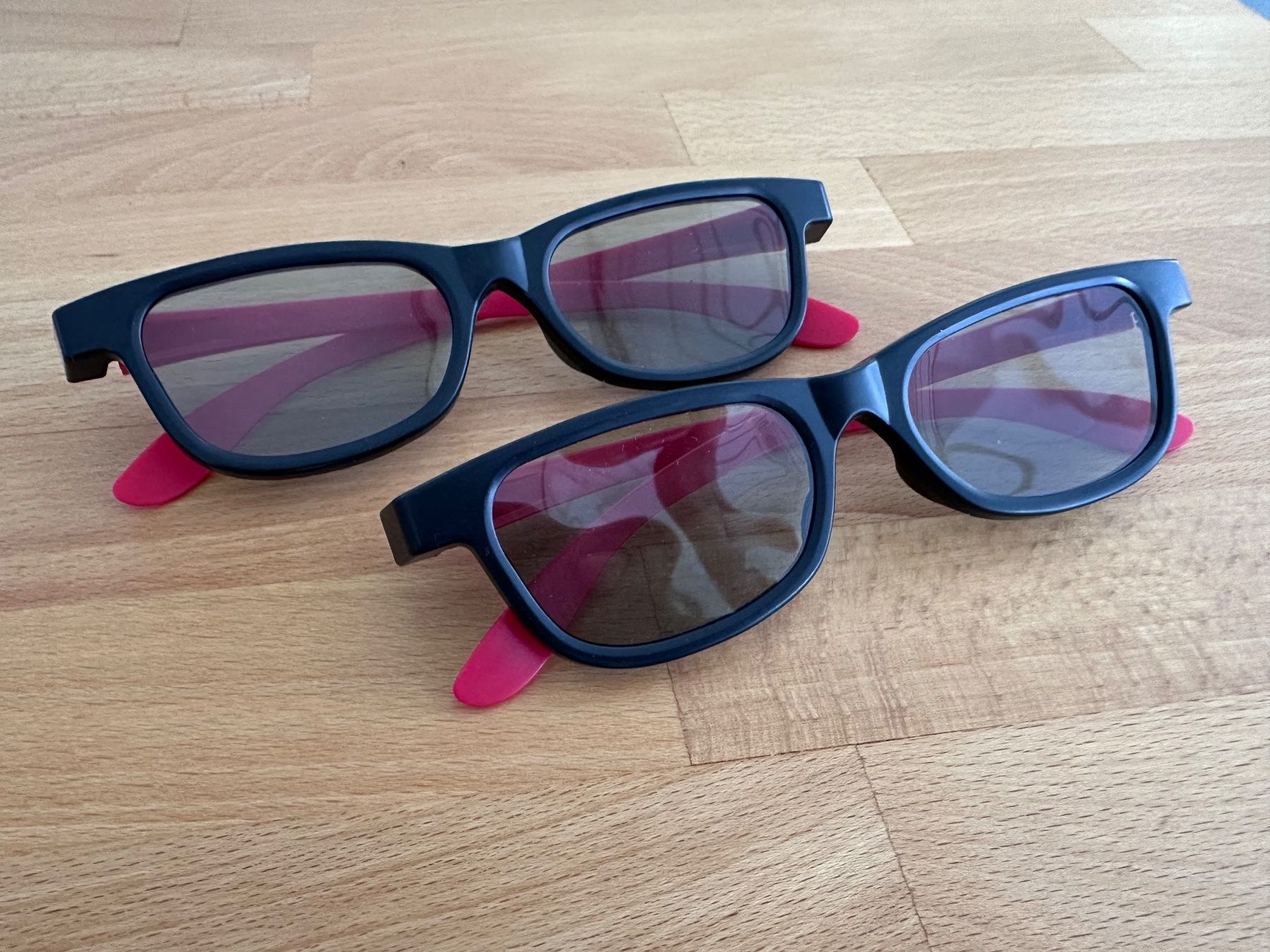 Occhiali & Lenti: Lot de 2 paires de lunettes 3D – Usato da Promasens venduto da Toblerone83