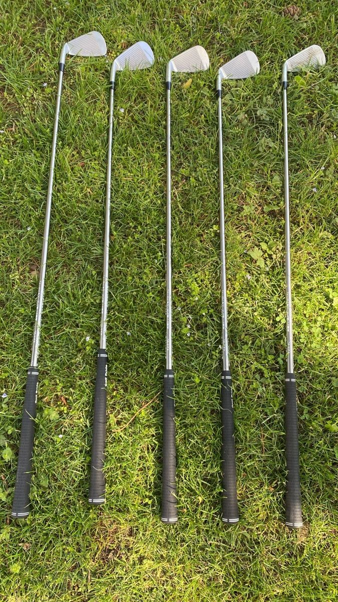 Mazze & Set: Golfschläger-Set / Golfschläger Konvolut inkl. Putter, Wedge – Usato da Heitenried venduto da Steffundsasch