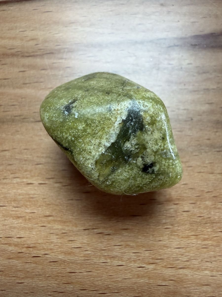 Pietre preziose:  Regenbogen-Jade – Usato da Grenchen venduto da Bastet007 2
