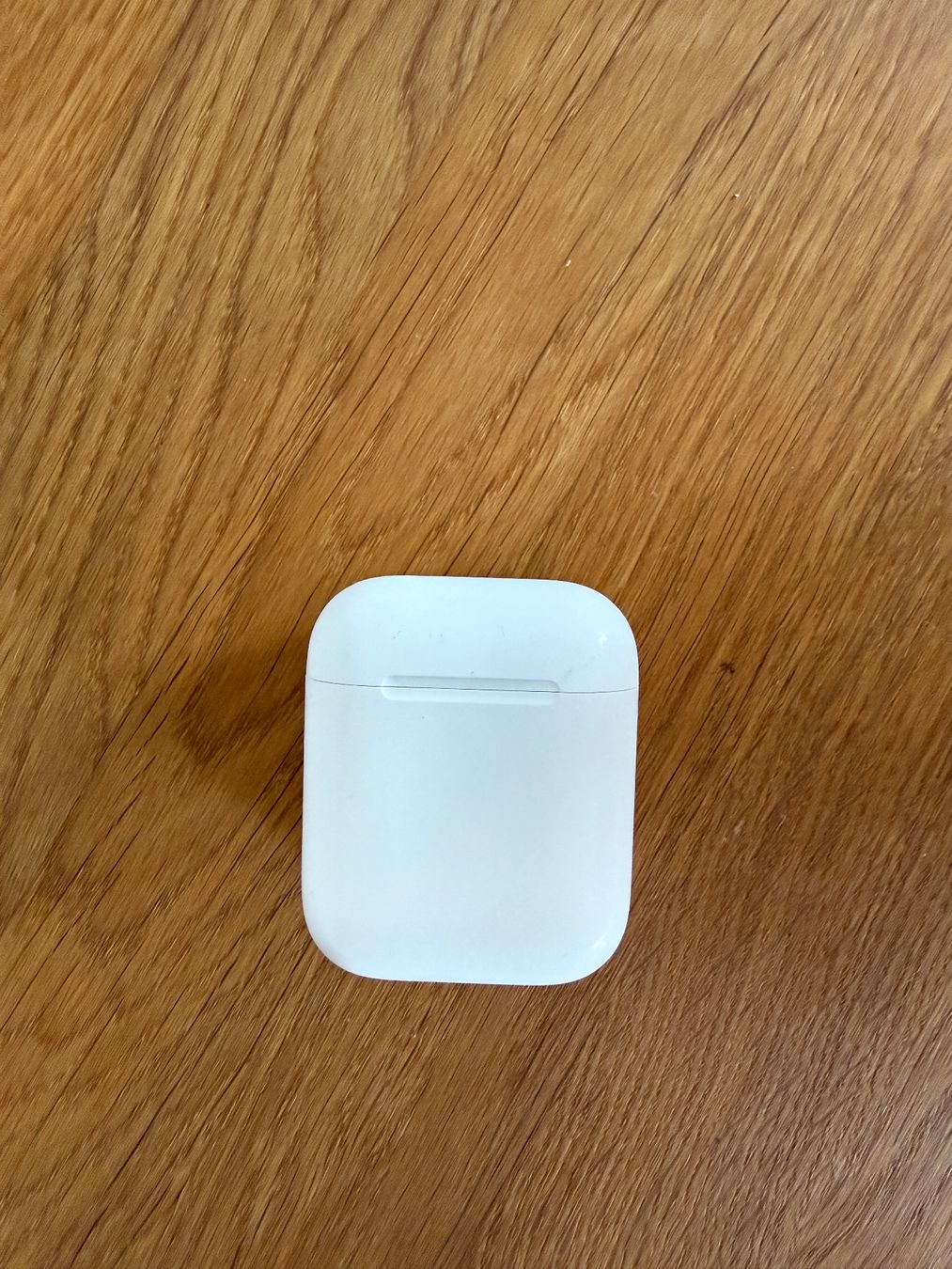 Apple Cuffie: APPLE AirPods 2 Charging Case – Usato da Lausanne venduto da Nine1982 4