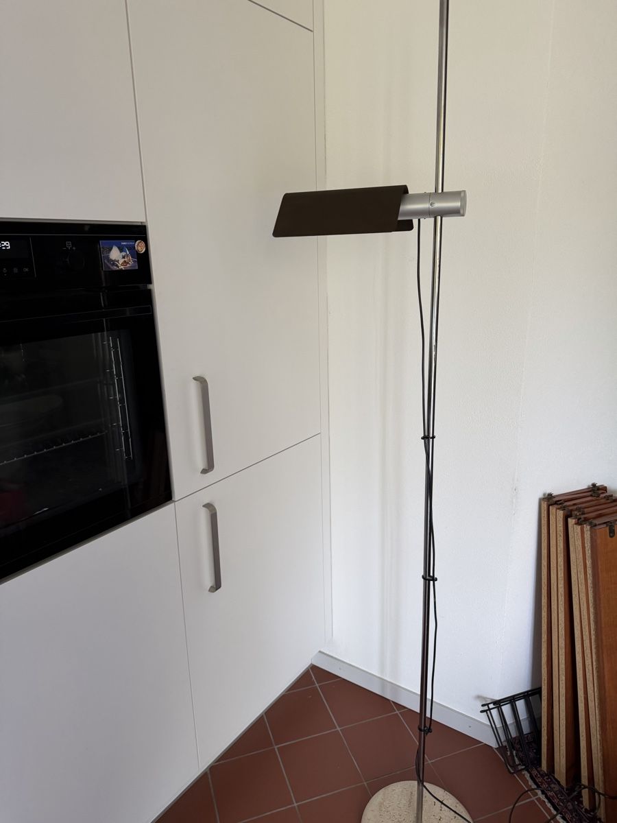 Lampen: Designer Stehlampe – Gebraucht aus Zürich von sne.swiss