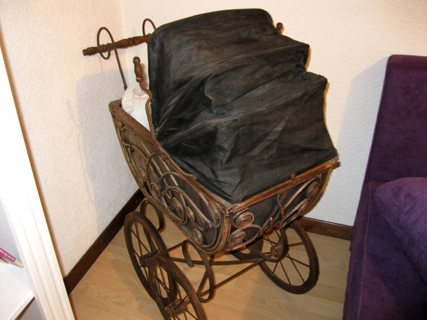 Carrozzine per bambole: Puppenwagen Nostalgie – Usato da Roggwil BE venduto da Figther1 2