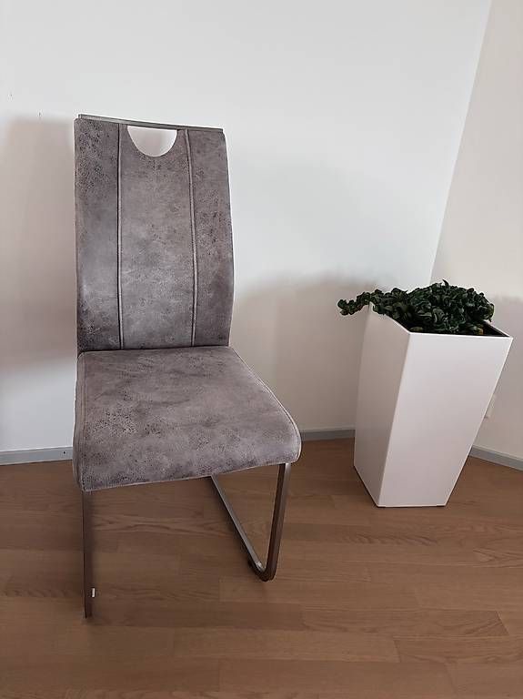 Stühle: wunderschöne Esszimmer-Stühle – Gebraucht aus Dübendorf von pau_2sq6