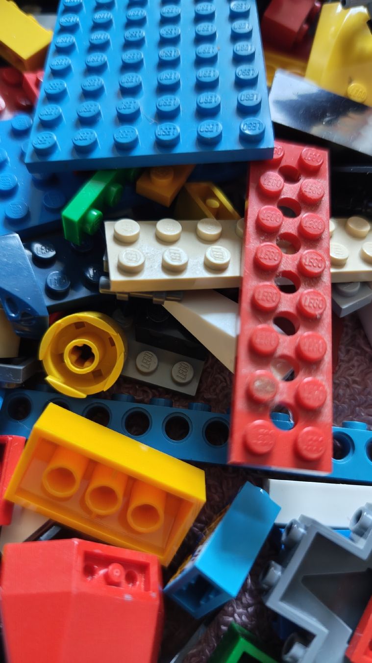 Lego Giocattoli: Lego "Schrott" ca 2,3 Kilo – Usato da Effretikon venduto da Superkarin7 3