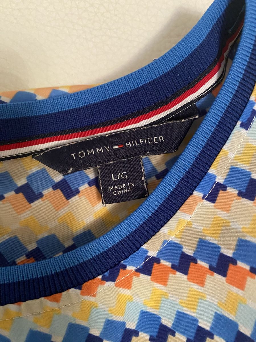 Tommy Hilfiger Tops: Tommy Hilfiger Top 🌸 – Gebraucht aus Opfikon von Luis144 2