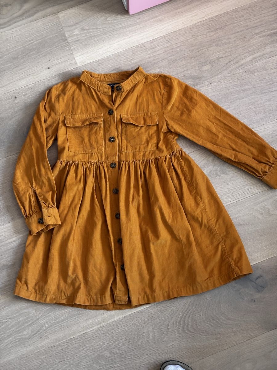 Lotti & Set di vestiti: Mädchen Kleiderpaket Grösse 104 – Usato da Wahlen b. Laufen venduto da Slash077 1