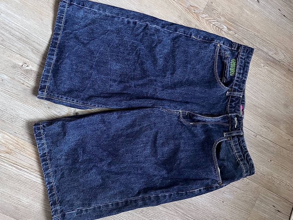 Pantaloni: Bermuda Empyre Sydney – Nuovo e nell'imballaggio originale da Yverdon-les-Bains venduto da car_xd5s
