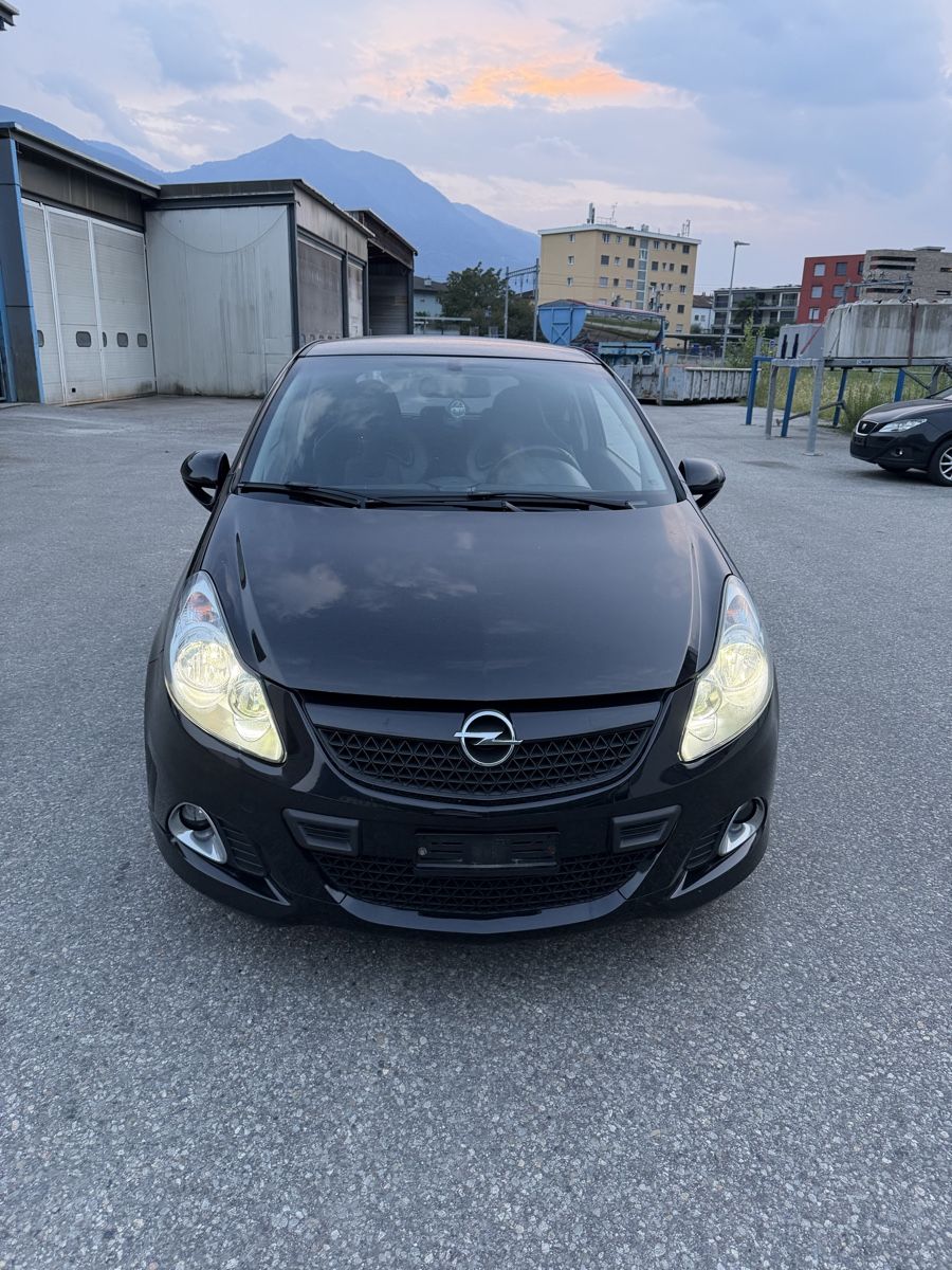 Opel Automobili: OPEL CORSA D OPC – Difettoso da Gordola venduto da sai_2bz9