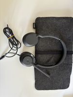 Jabra Evolve2 30 headset wired with storage pouch gray