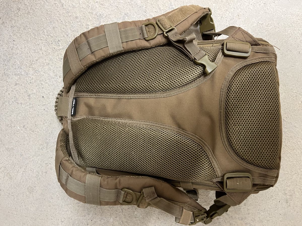 Mil-Tec Zaini: Sac mil tec kaki  – Nuovo (secondo la descrizione) da Salgesch venduto da Tuf7 1