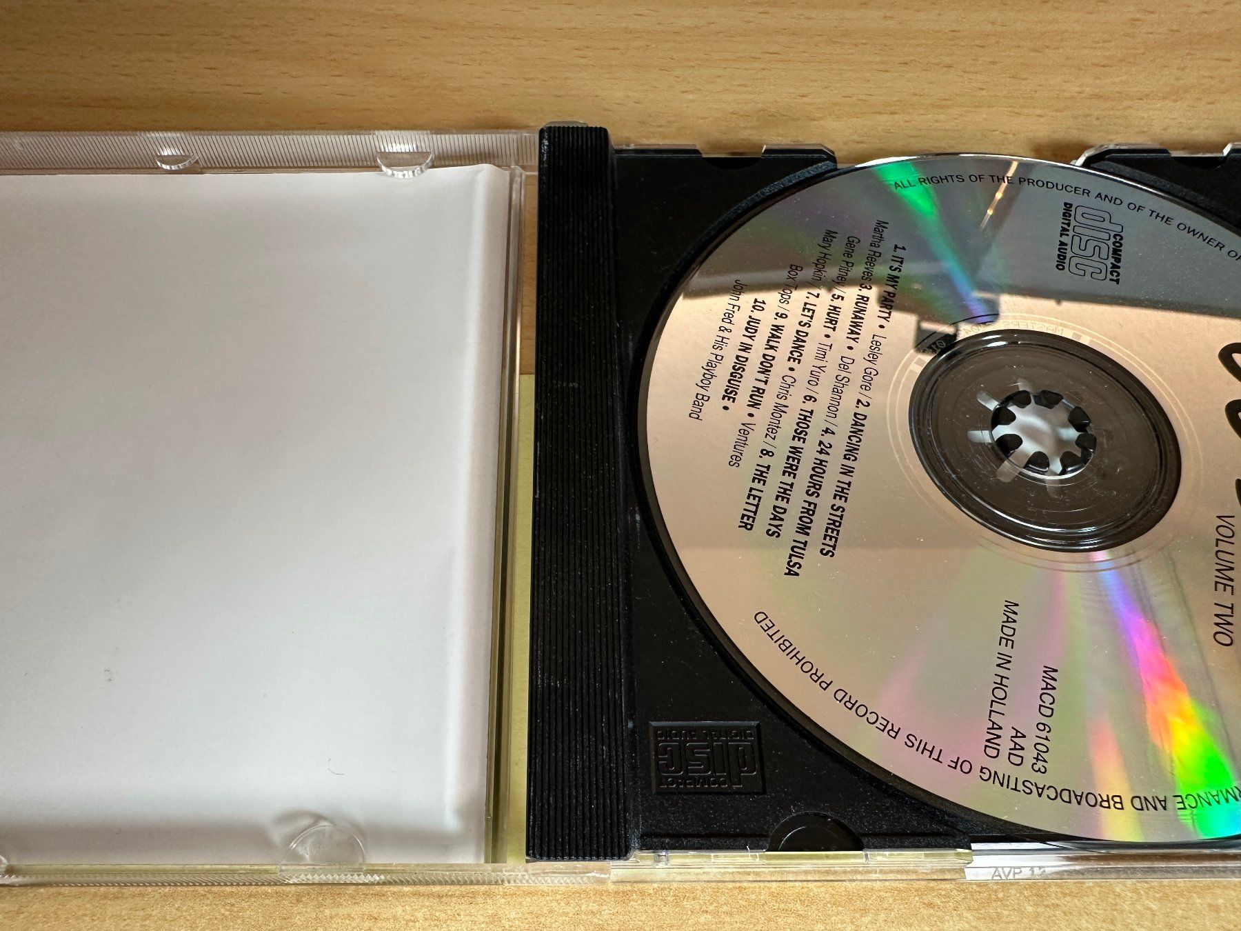 CDs: B2 Various – Classic 60's Hits Vol. 2 – Gebraucht aus Rikon im Tösstal von Alpenmutz 2