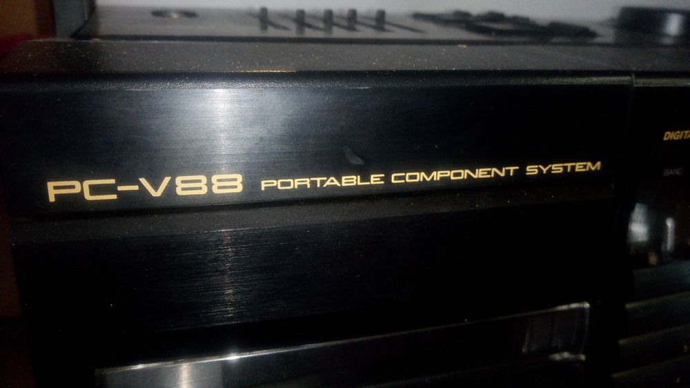 JVC Multimediaplayer & Streamer: JVC PC-V88 Ghettoblaster - Retro Sound für Sammler! – Gebraucht aus Belp von Guadalupe84 2