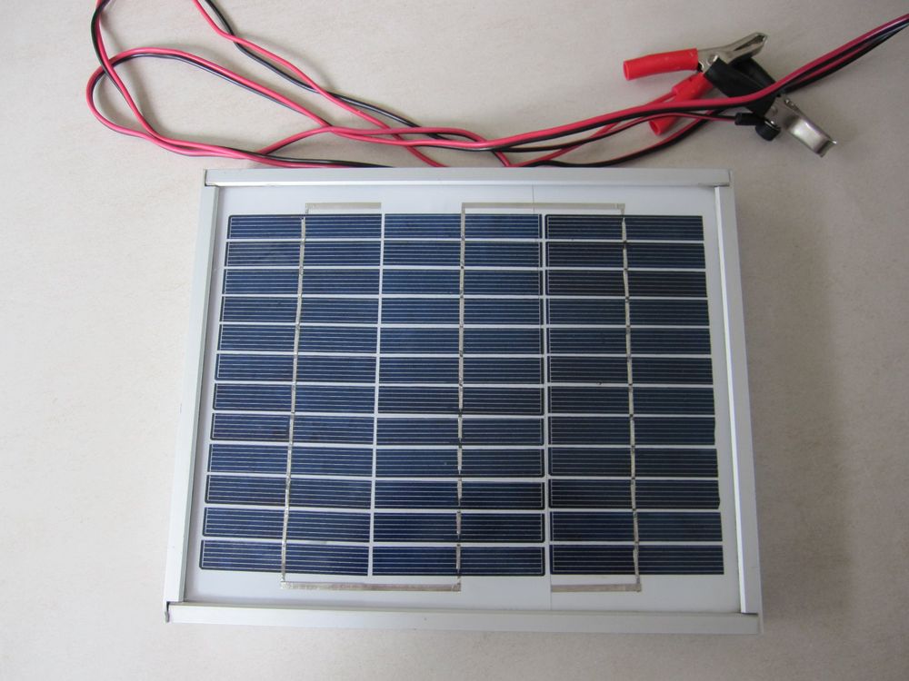 Dispositivi a energia solare: Solar-Zelle, 5 Watt, 12 Volt – Usato da Horgen venduto da sarahbuechler01