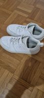 Nike Turnschuhe weiss Grösse 33 gebraucht