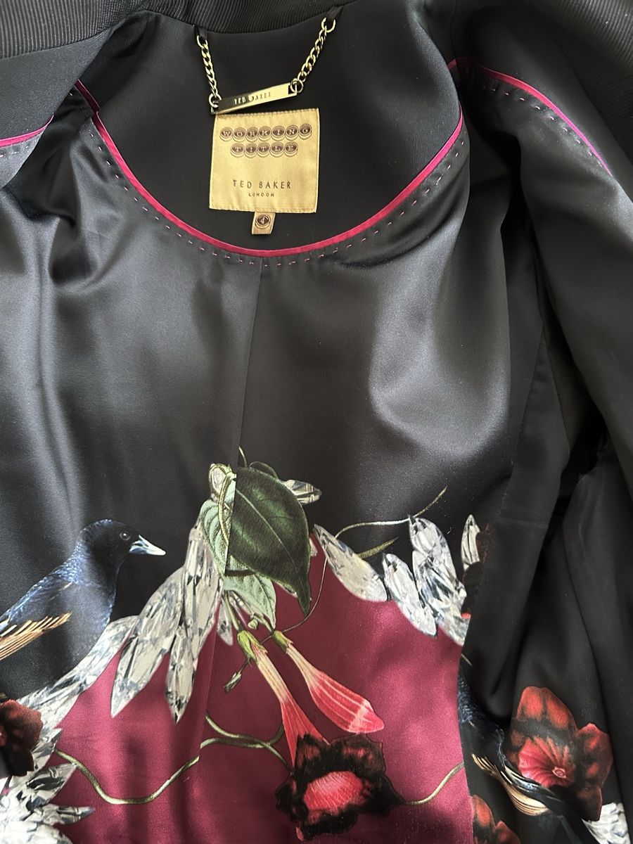 Ted Baker Giacche: TED BAKER Blazer TB4 NP 499 – Usato da Richterswil venduto da chikolina01 5