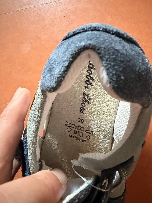 Schuhe für Jungen: Sandalen – Gebraucht aus Gwatt (Thun) von Glahad 4