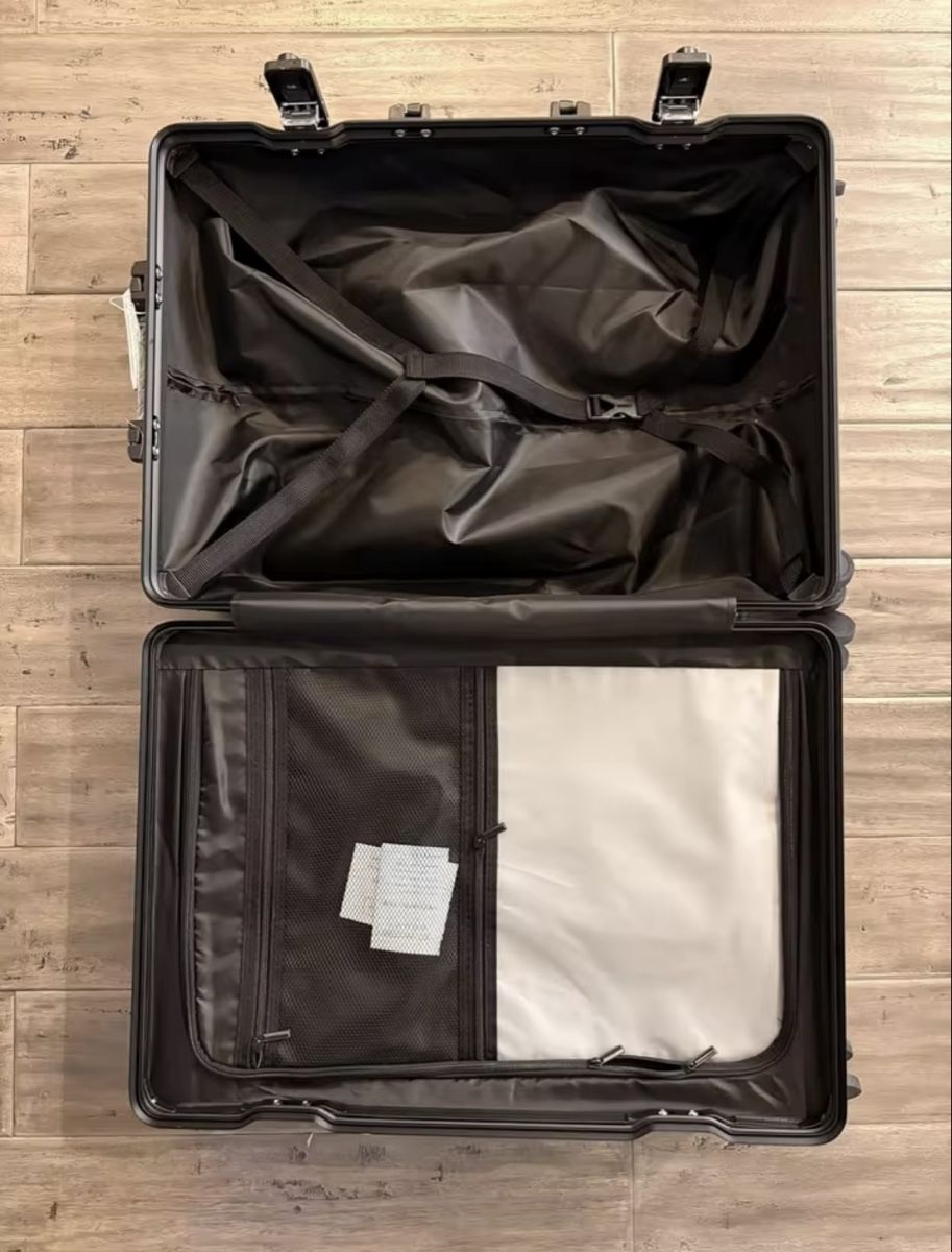 Valigie: Suitcase premium – Nuovo e nell'imballaggio originale da Genève venduto da hopswissglobal 2