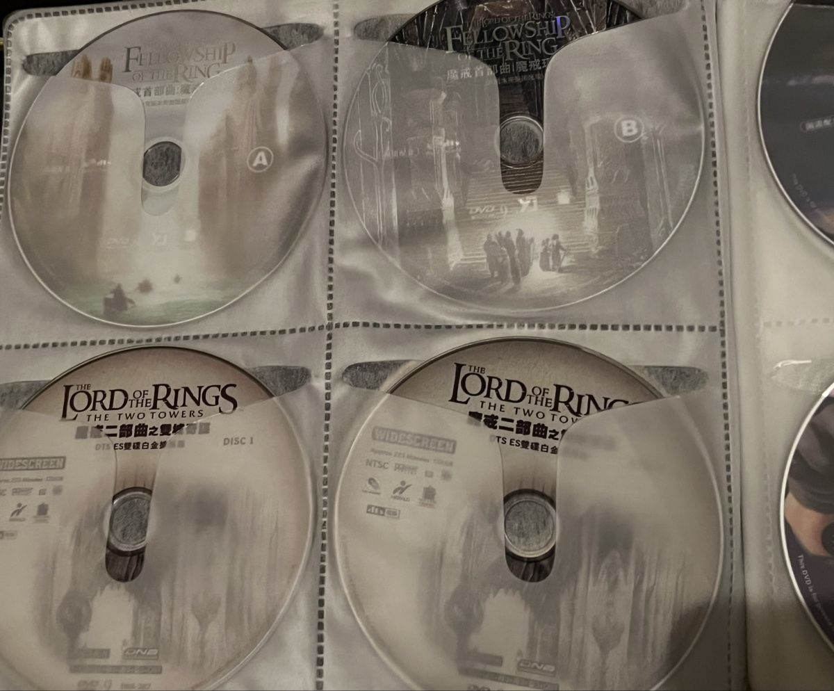 Tutti i DVDs: 100 Stk. grosse DVD Sammlung OV Englisch Code 6 – Usato da Bern venduto da hispano74 1