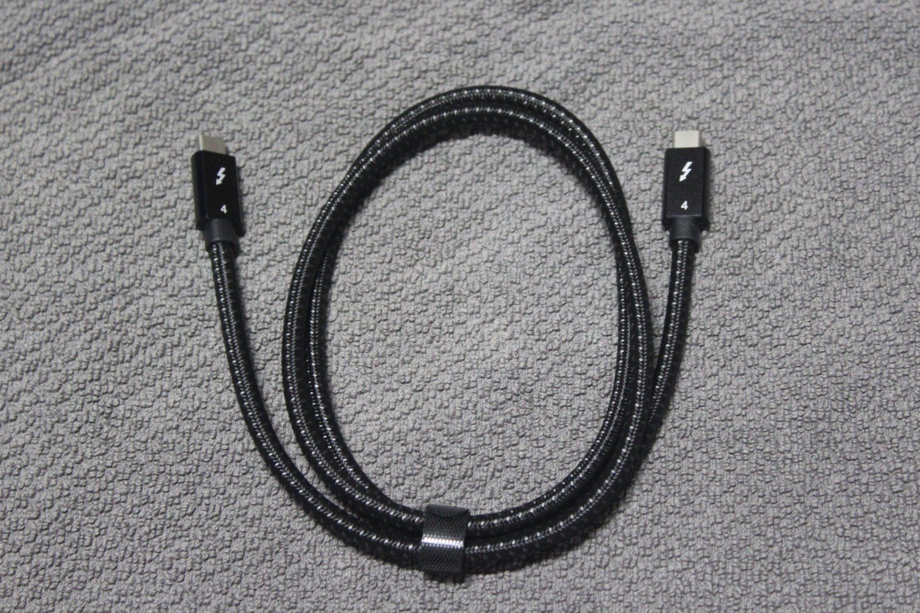 Cavi: Thunderbolt 4 USB4.0 USB C Data Kabel 40Gbps 240W 8K – Nuovo (secondo la descrizione) da Kirchdorf AG venduto da suntory010