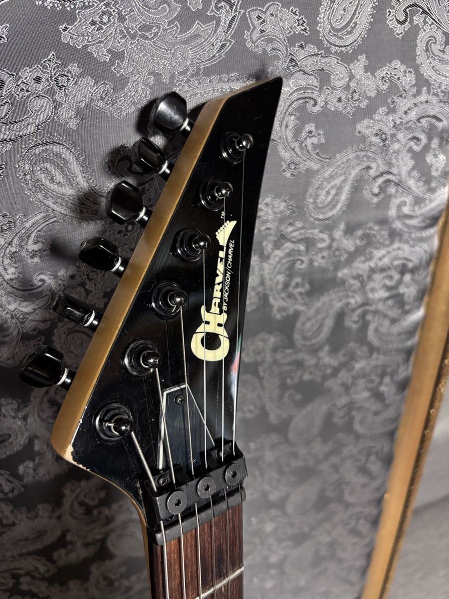 Charvel Strumenti musicali: Charvel Jackson model 3 electric guitar cream 1986 – Usato da Yverdon-les-Bains venduto da DoctorGuitar 5