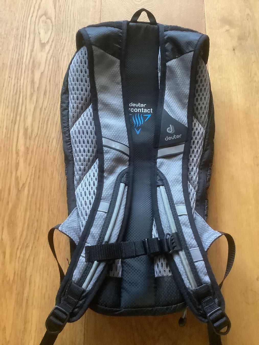 Deuter Zaini: Deuter Road One Bikerucksack – Usato da Hochdorf venduto da Biero70 1