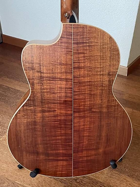 Musikinstrumente: Westerngitarre Lowden Handarbeit  – Gebraucht aus Unterwasser von Kuwi 4