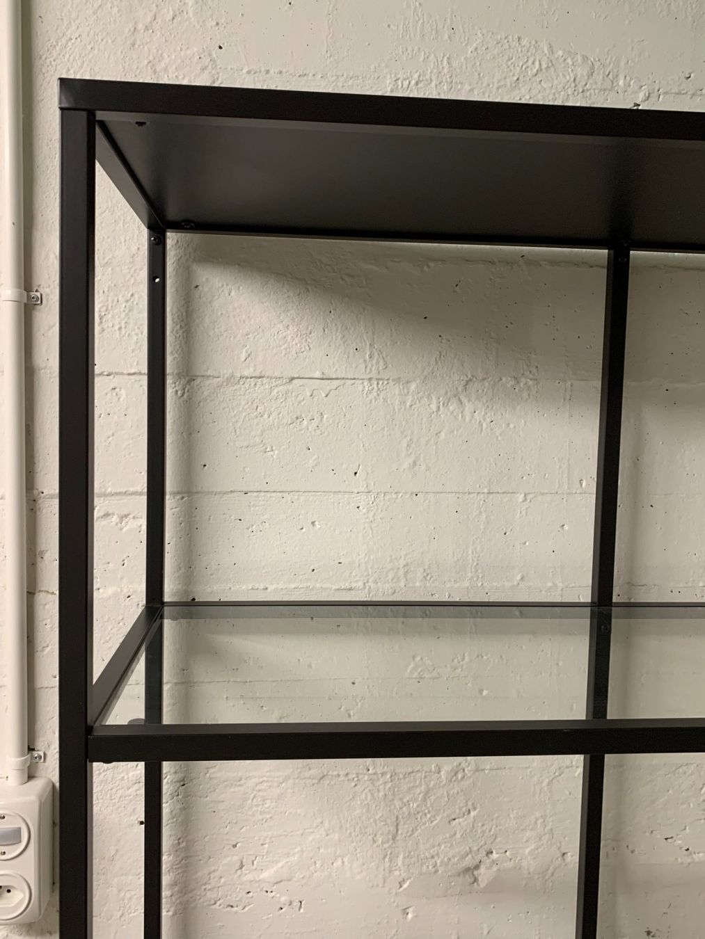 Ikea Scaffali: IKEA VITTSJÖ Regal – Usato da Zürich venduto da Saqil 2
