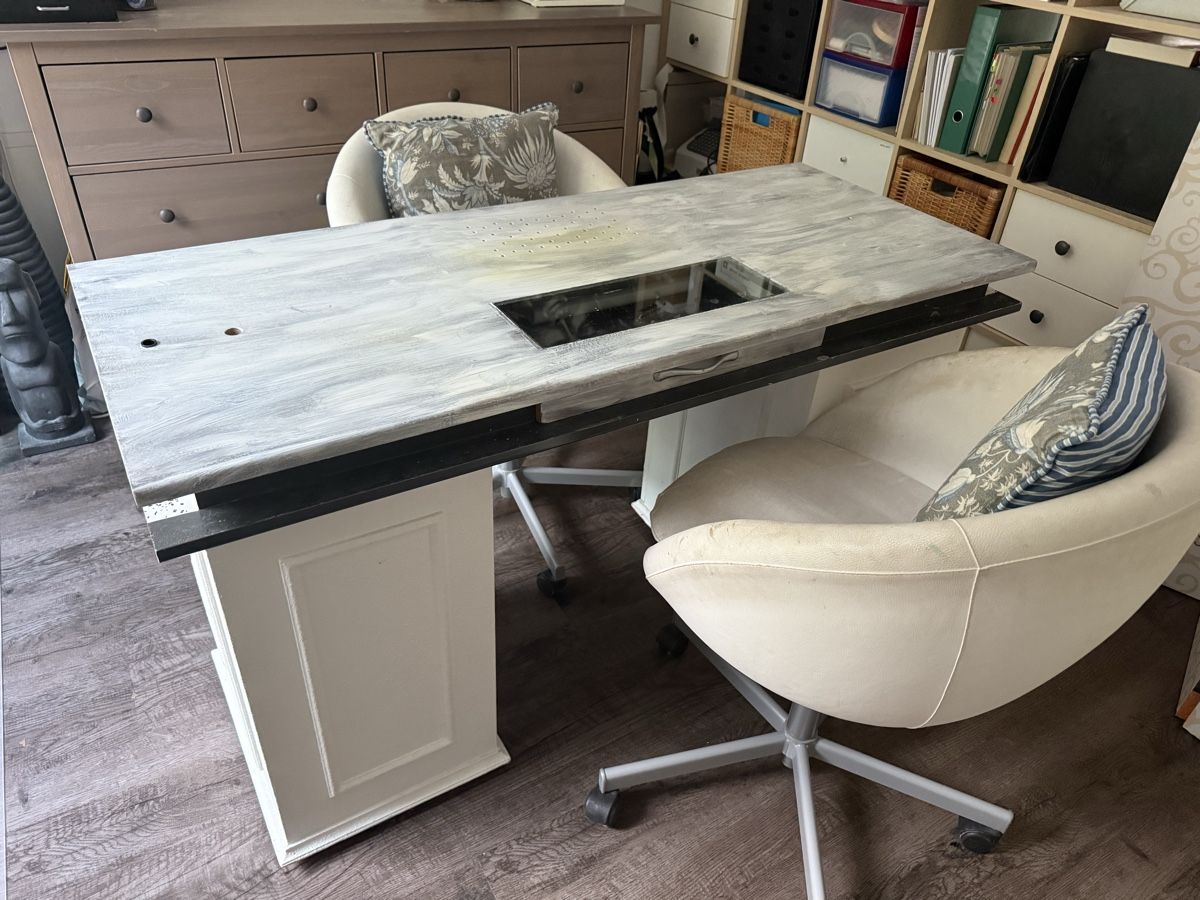 Tische: Shabby Chic Nailtisch – Gebraucht aus Hergiswil NW von mirjamfilliger