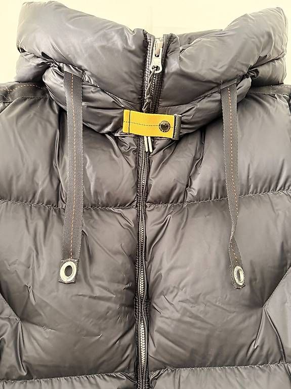 Parajumpers Giacche: Parajumpers Daunenjacke Dunkelblau – Usato da Adligenswil venduto da ecirtaeb74 1