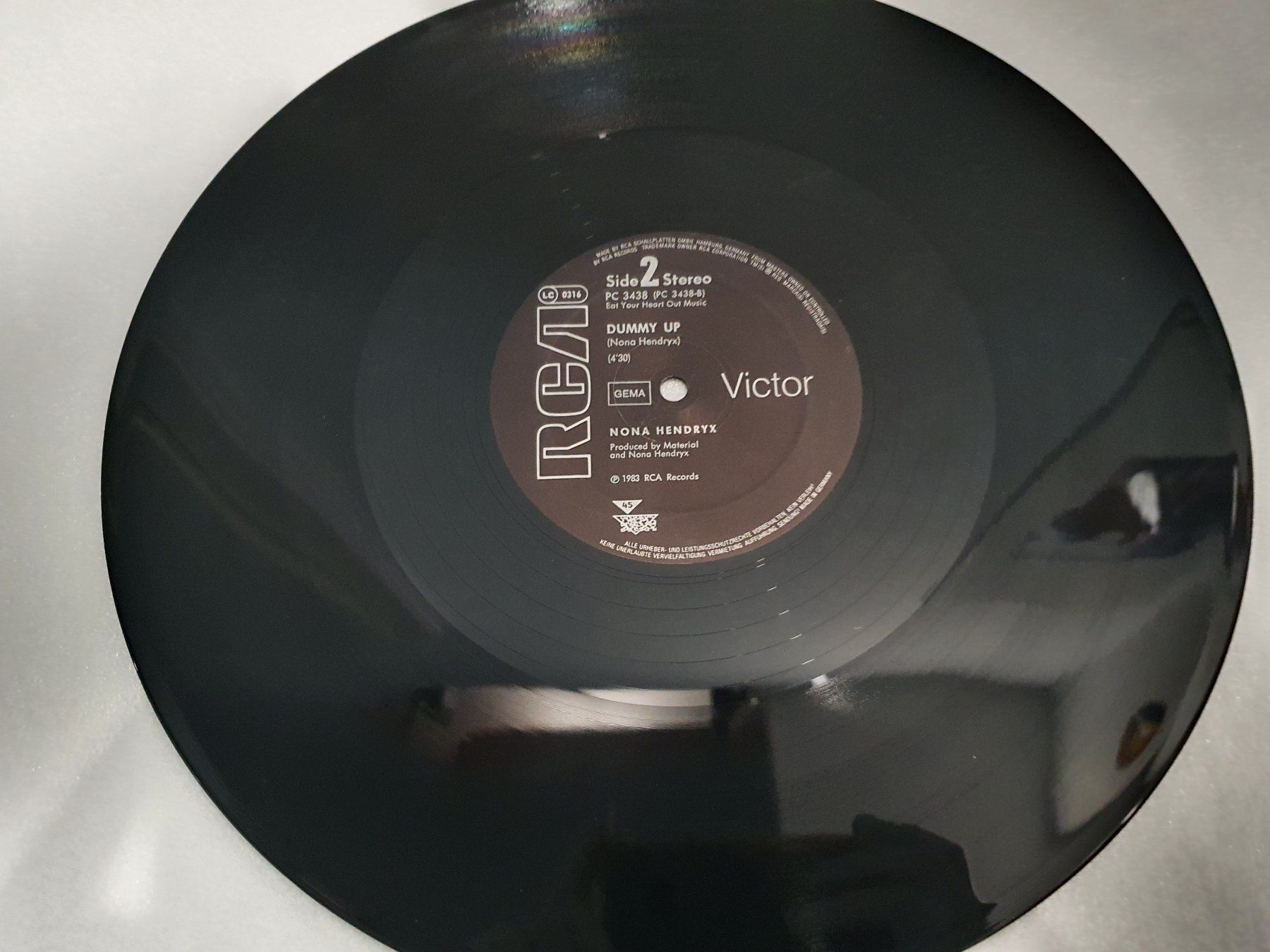 Schallplatten: Nona Hendryx – Keep It Confidential – Gebraucht aus Uster von  4