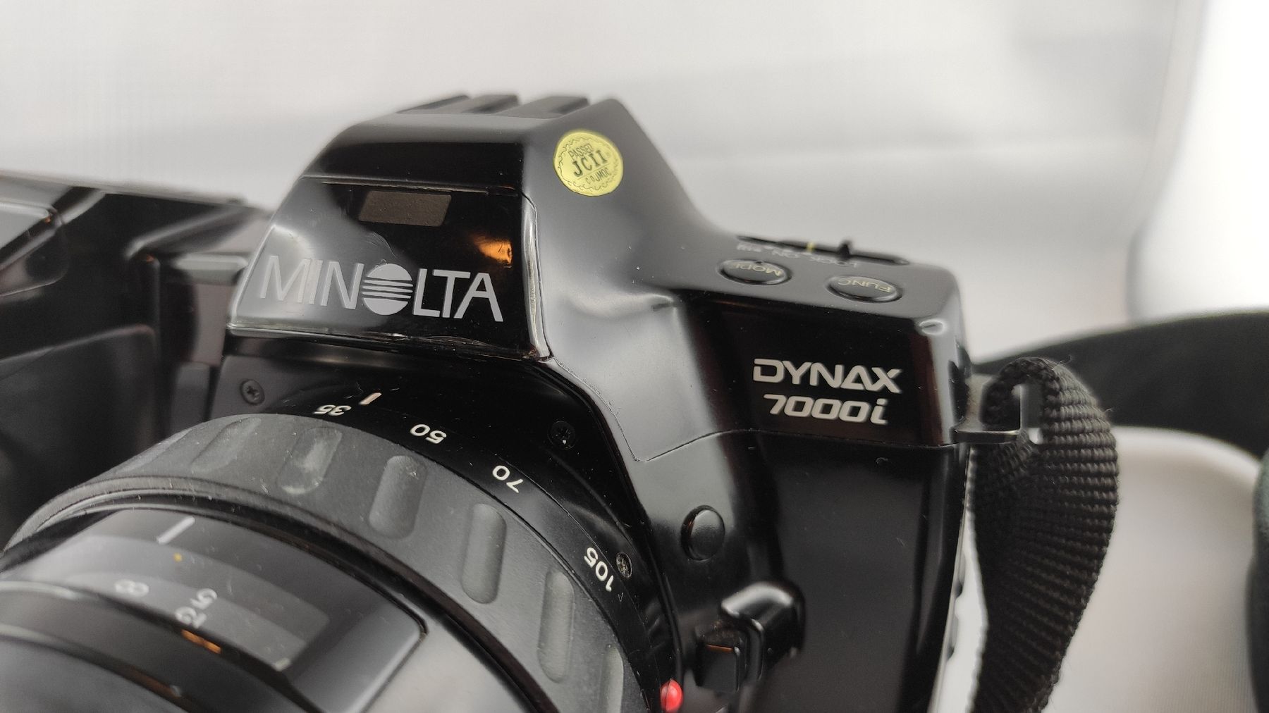 Minolta Fotocamera: Minolta Dynax 7000i analog Kamera mit Blitz – Usato da Kreuzlingen venduto da Seto18 6