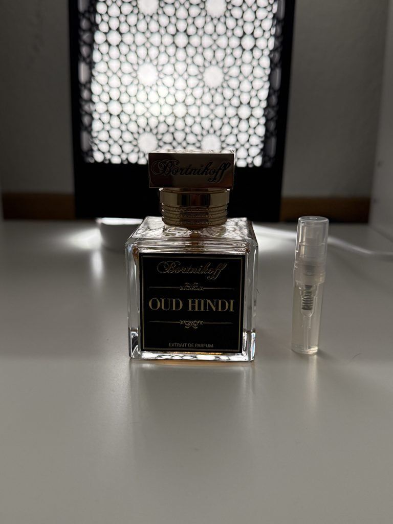 Profumi & Eau de Toilette: Bortnikoff Oud Hindi – décant 2 ml – Nuovo (secondo la descrizione) da Meyrin venduto da Al_Andulsi