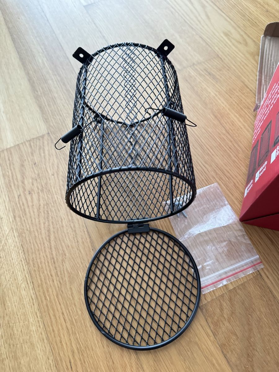 Lampade: Terrarium Lampe - Wärmeschutz – Nuovo (secondo la descrizione) da Sennwald venduto da hosszidavid 1