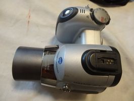 KONICA MINOLTA DIMAGE Z 3 DIGITAL KAMERA.LÄÜFT.