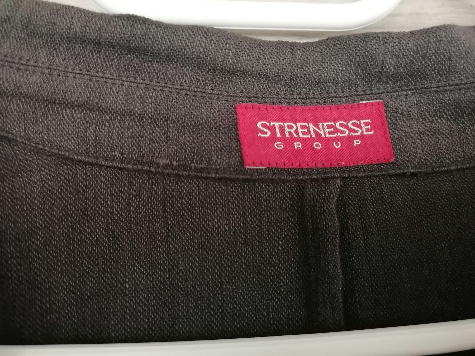 Strenesse Giacche: Schöne, braune Jacke von Strenesse 42 Leinengemisch – Usato da Wallisellen venduto da Muggeli1970 3