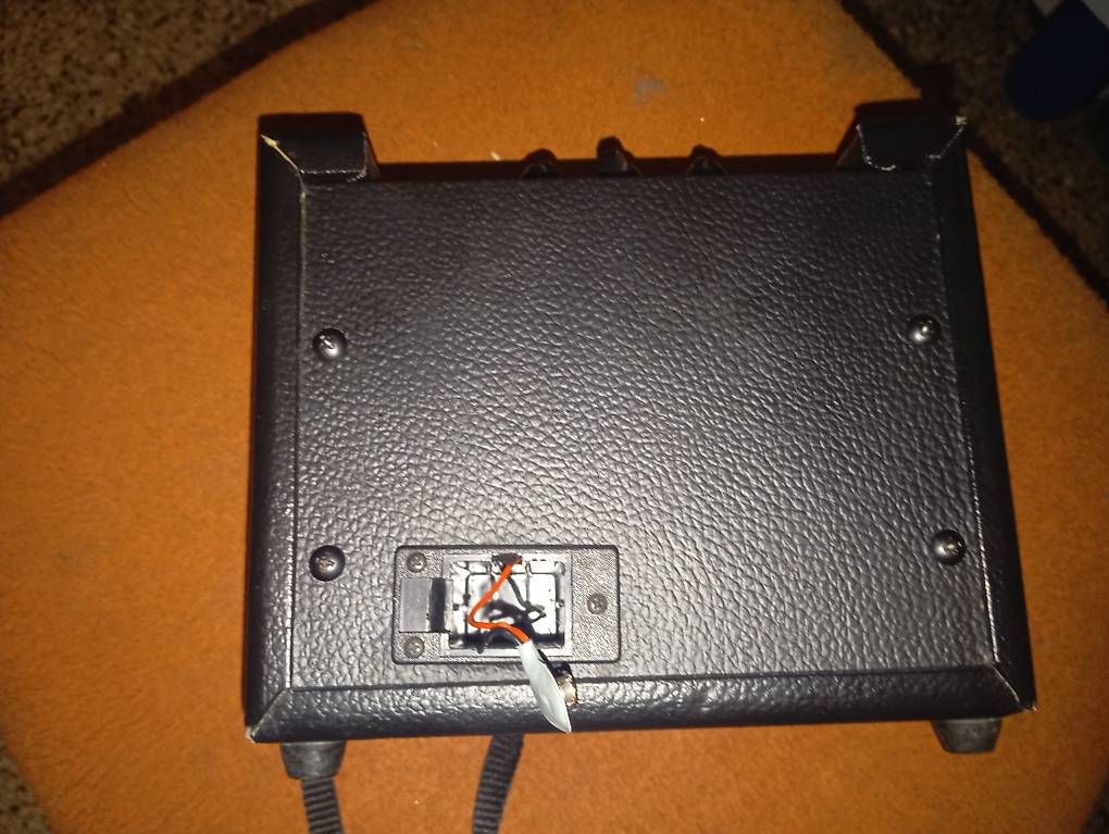 Verstärker: Mini guitar AMP epi Vintage – Gebraucht aus Basel von Petergunn 2