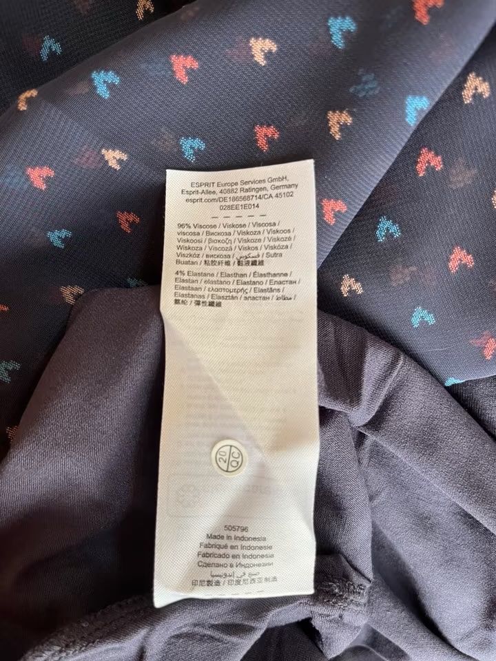 Esprit Vestiti: Esprit Kleid mit Unterkleid Gr. 34 – Usato da Zürich venduto da ksbuys 3